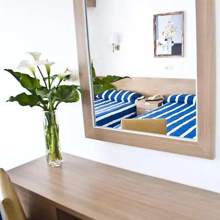 Отель Esplai Калелья