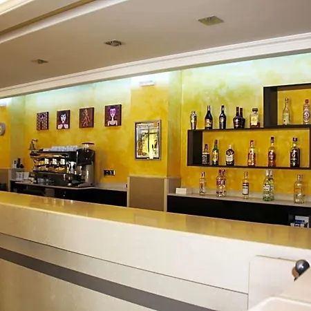 Hotel Esplai 3*