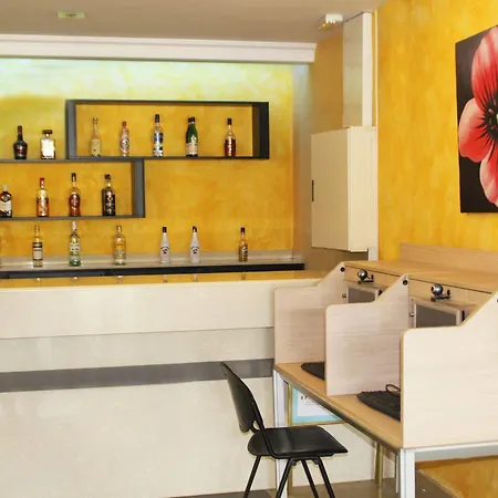 艾斯普莱酒店 酒店 3*